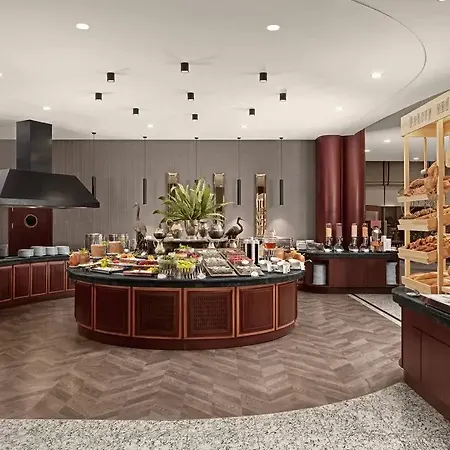 Hotel Grand Cevahir Convention Center 5*