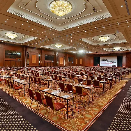 Grand Cevahir Convention Center Hotel 5*