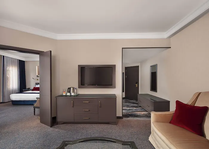 Grand Cevahir Convention Center Hotel 5*